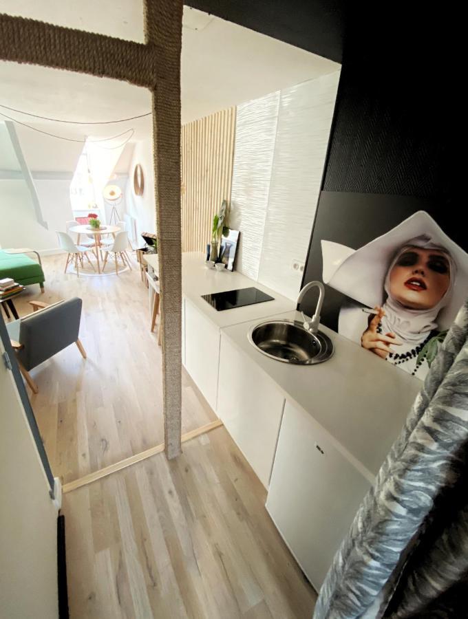 Marie Et Brieuc _ Duplex Lumineux Colore Atypique Face Cathedrale แซงต์-บรีเออ ภายนอก รูปภาพ